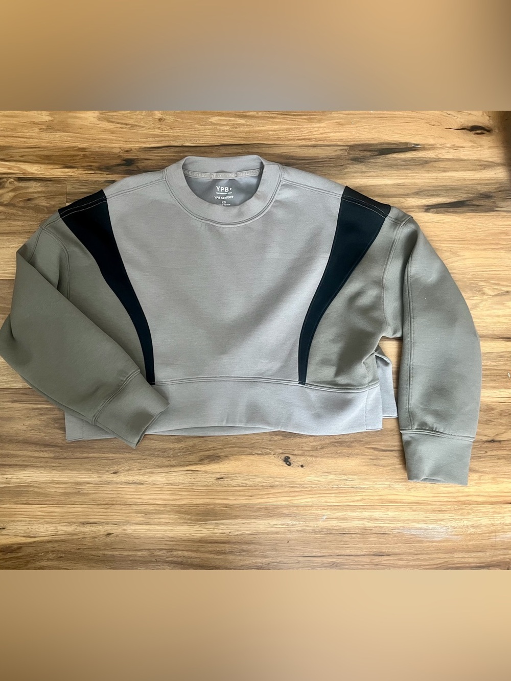 Abercrombie YPB neoKNIT Cropped Crewneck Sweatshirt XS